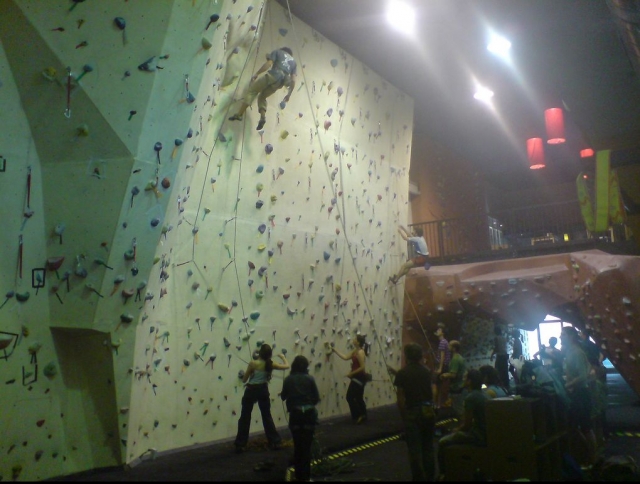  Indoor climbing wall 